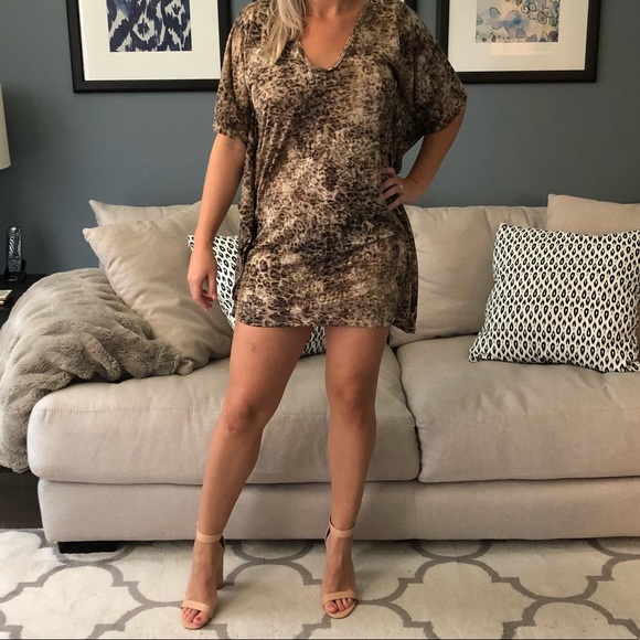 ✨GO COUTURE✨ short sleeve scoop dress - Picture 6 of 7